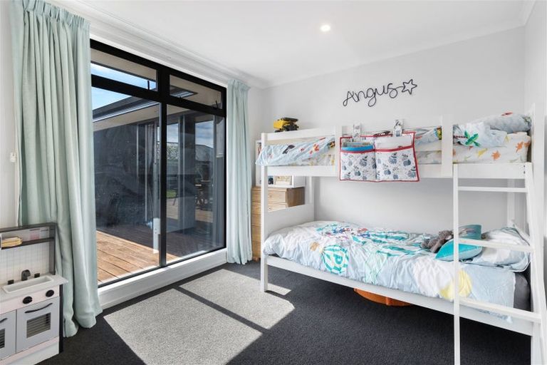 Photo of property in 14d Jozecom Place, Rolleston, 7614