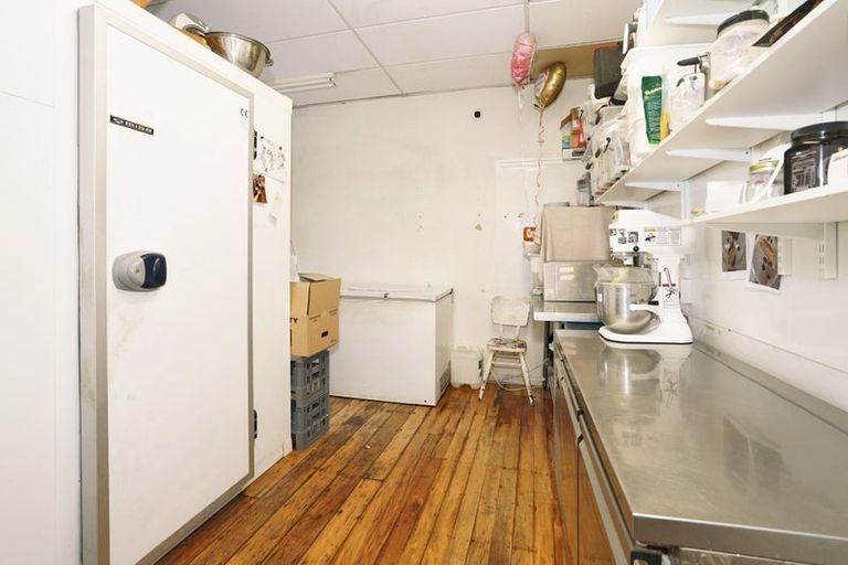 Photo of property in 14 Anzac Parade, Hamilton Central, Hamilton, 3204