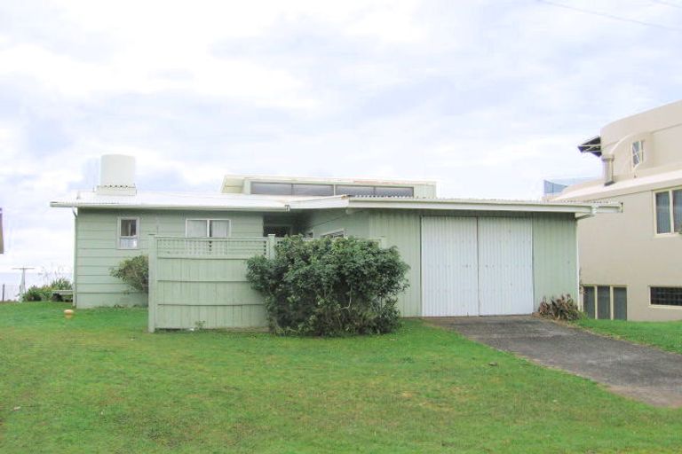 Photo of property in 16 Wharekaho Crescent, Wharekaho, Whitianga, 3592