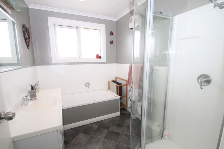 Photo of property in 22 Vulcan Road, Waldronville, Dunedin, 9018