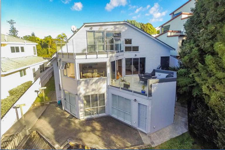 Photo of property in 120 Onetaunga Road, Chatswood, Auckland, 0626