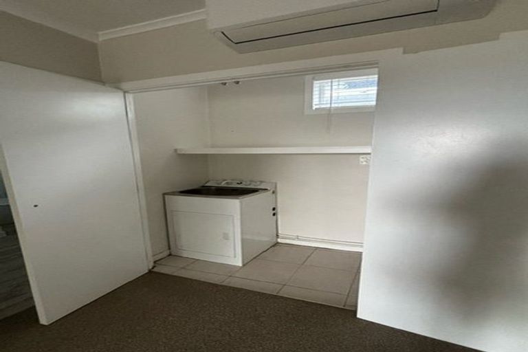 Photo of property in 41 Elliston Crescent, Stanmore Bay, Whangaparaoa, 0932