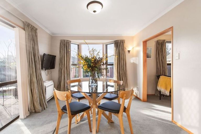 Photo of property in 1/8 Tuscany Place, Beckenham, Christchurch, 8023