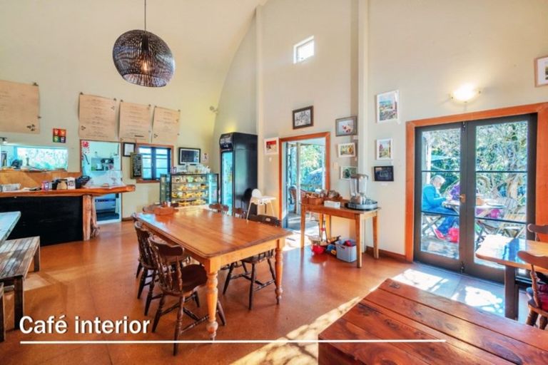 Photo of property in 786 Sandspit Road, Warkworth, 0982