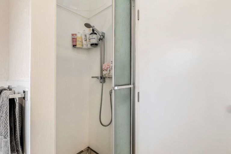 Photo of property in 2/55 Clark Road, Pahurehure, Papakura, 2113