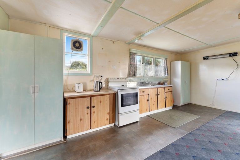 Photo of property in 8 Pungarehu Road, Pungarehu, Opunake, 4685