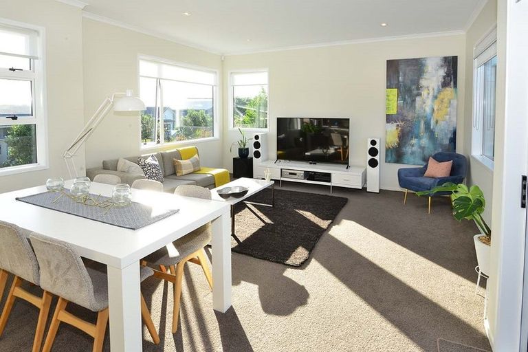 Photo of property in 6 Barcliff Terrace, Gulf Harbour, Whangaparaoa, 0930