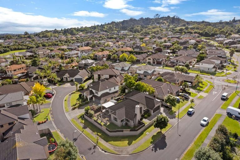 Photo of property in 141 Cyril French Drive, Flat Bush, Auckland, 2016