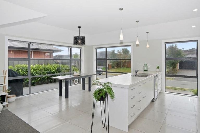 Photo of property in 3 Tommy Street, Pegasus, 7612