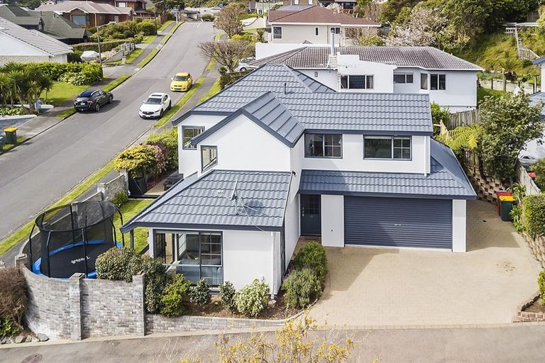 Photo of property in 42 Halladale Road, Papakowhai, Porirua, 5024