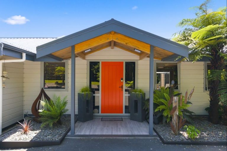 Photo of property in 126 Maui Pomare Road, Nikau Valley, Paraparaumu, 5032