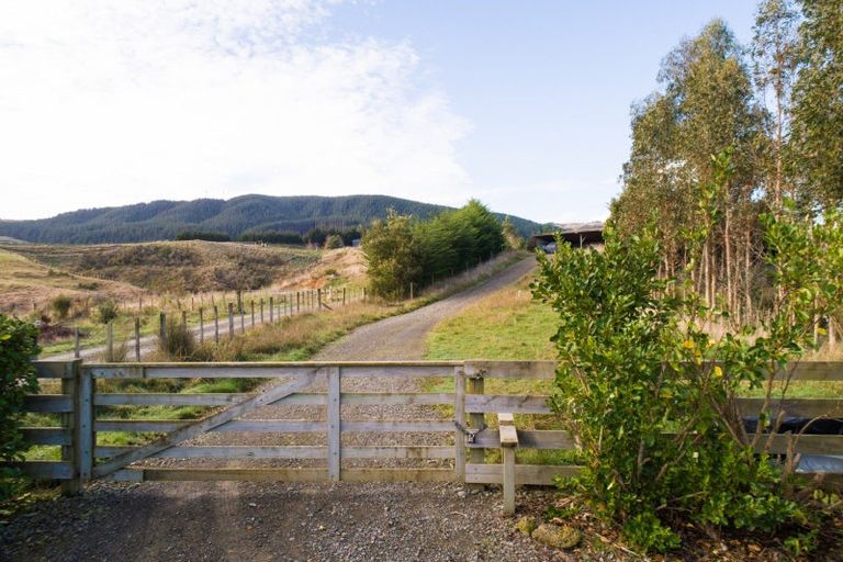 Photo of property in 82 County Heights Drive, Aokautere, 4471
