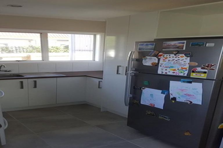 Photo of property in 1/7 Putney Place, Ranui, Auckland, 0612