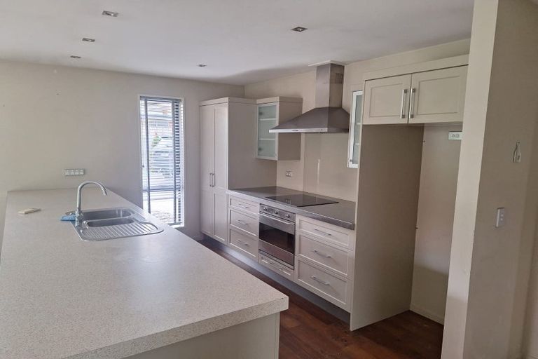 Photo of property in 71 Country Palms Drive, Halswell, Christchurch, 8025