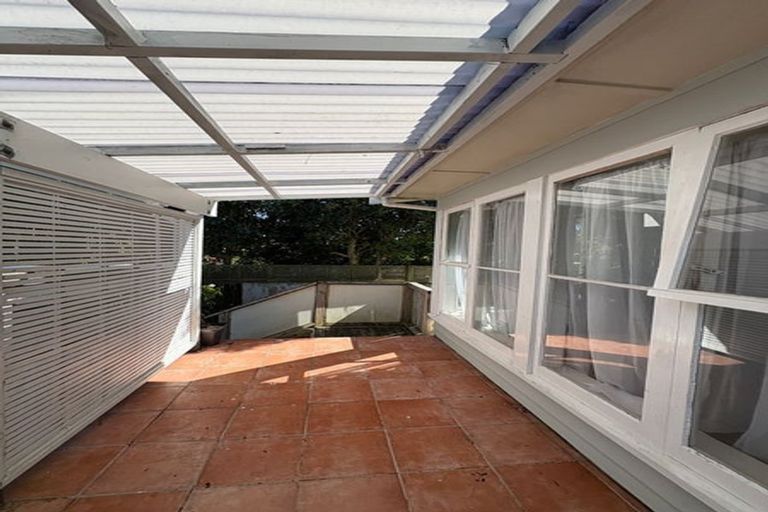 Photo of property in 1/144a Mcleod Road, Te Atatu South, Auckland, 0610