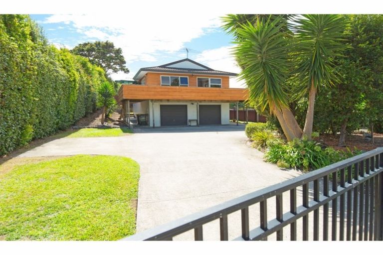 Photo of property in 650a Whangaparaoa Road, Stanmore Bay, Whangaparaoa, 0932