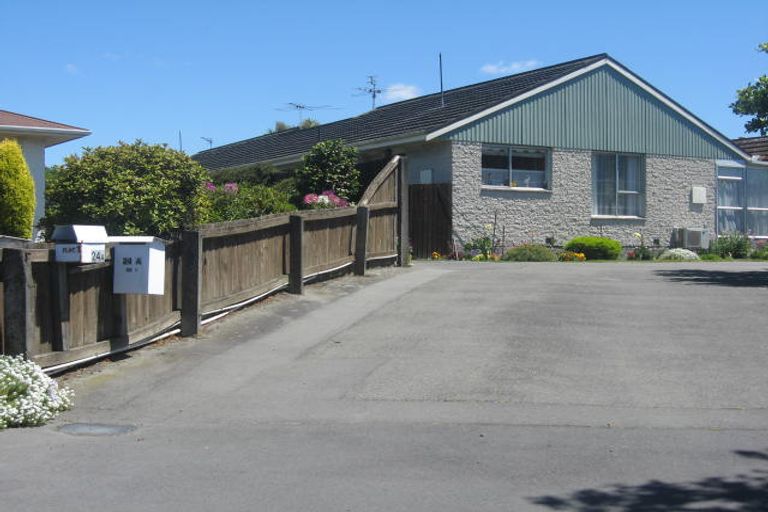 Photo of property in 2/24a Colligan Street, Upper Riccarton, Christchurch, 8041