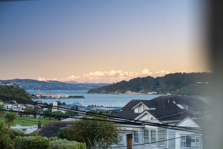 Photo of property in 23 Naughton Terrace, Kilbirnie, Wellington, 6022