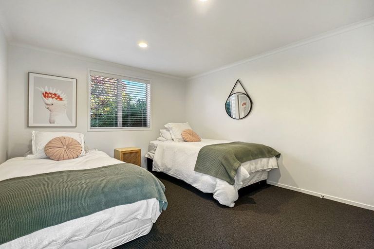 Photo of property in 26 Montgomery Crescent, Kinloch, Taupo, 3377