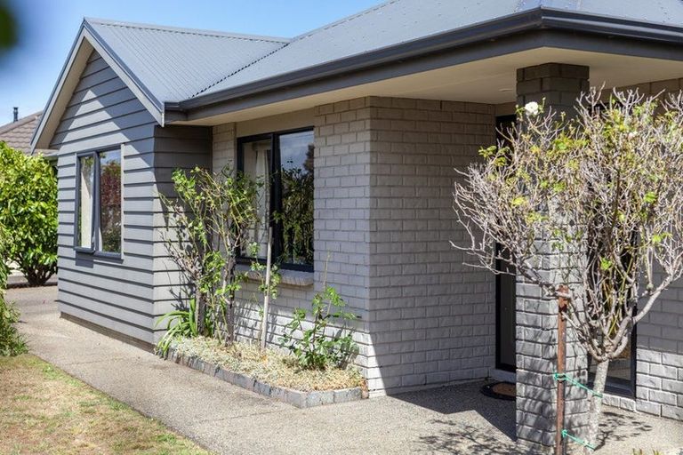 Photo of property in 7 Manhattan Court, Paraparaumu Beach, Paraparaumu, 5032