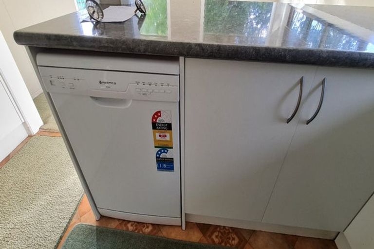 Photo of property in 10 Rimu Road, Manurewa, Auckland, 2102