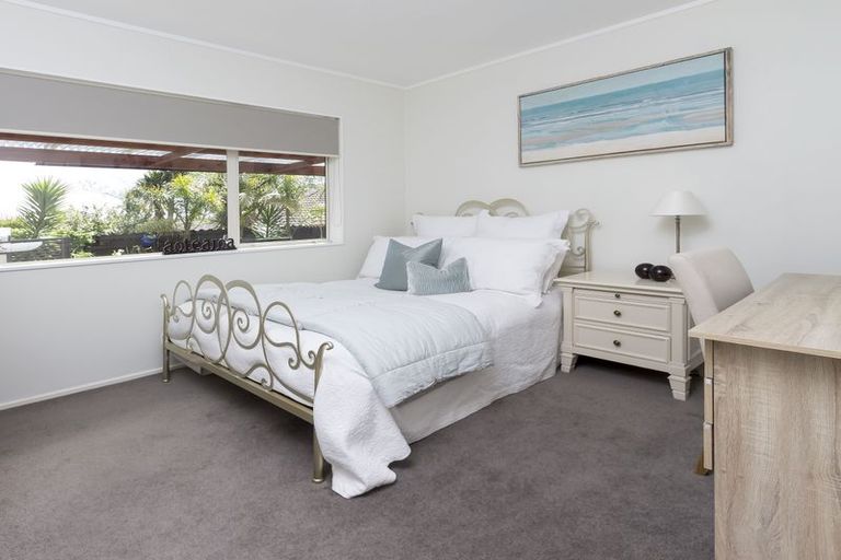 Photo of property in 2/4 Limerick Place, Dannemora, Auckland, 2016