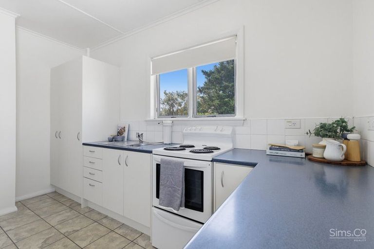 Photo of property in 72 Alma Road, Gonville, Whanganui, 4501