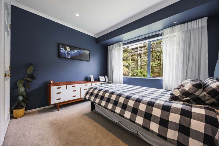 Photo of property in 36 Kath Hopper Drive, Orewa, 0931