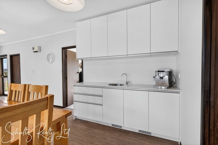 Photo of property in 71 Gorge Road, Maungaturoto, 0520