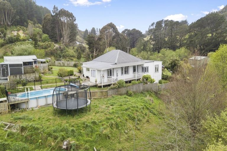 Photo of property in 780 Moonshine Hill Road, Moonshine Valley, Porirua, 5381