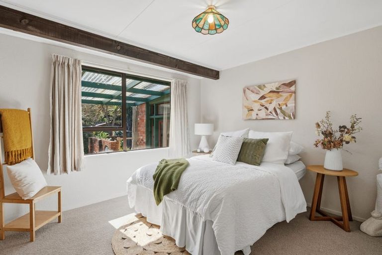 Photo of property in 38 Rakiura Parade, Otatara, Invercargill, 9879