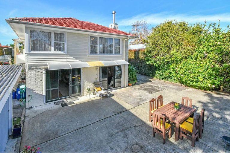 Photo of property in 75 Ridge Road, Howick, Auckland, 2014