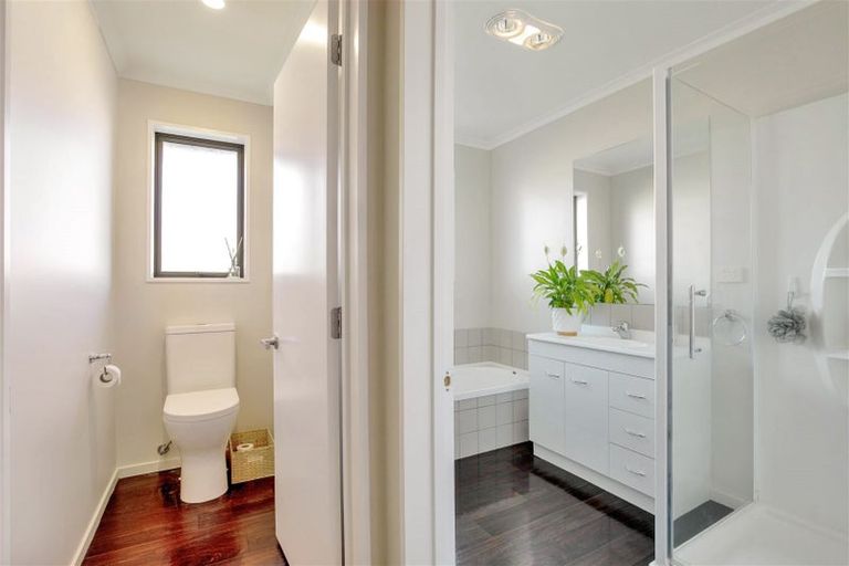 Photo of property in 7 Pollock Place, Rolleston, 7614