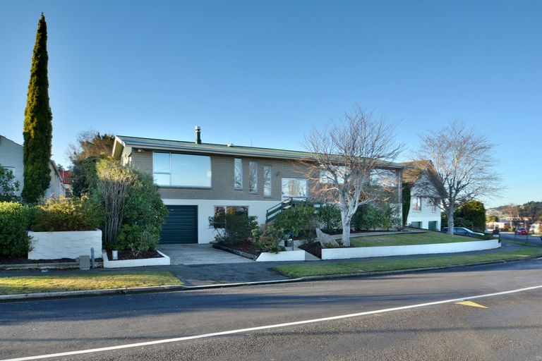 Photo of property in 13 Estuary Crescent, Fairfield, Dunedin, 9018