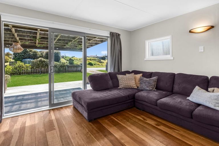 Photo of property in 86 Rua Avenue, Waitarere Beach, Levin, 5510
