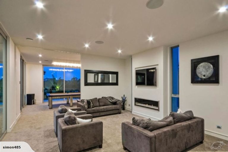 Photo of property in 255 Paremoremo Road, Paremoremo, Auckland, 0632