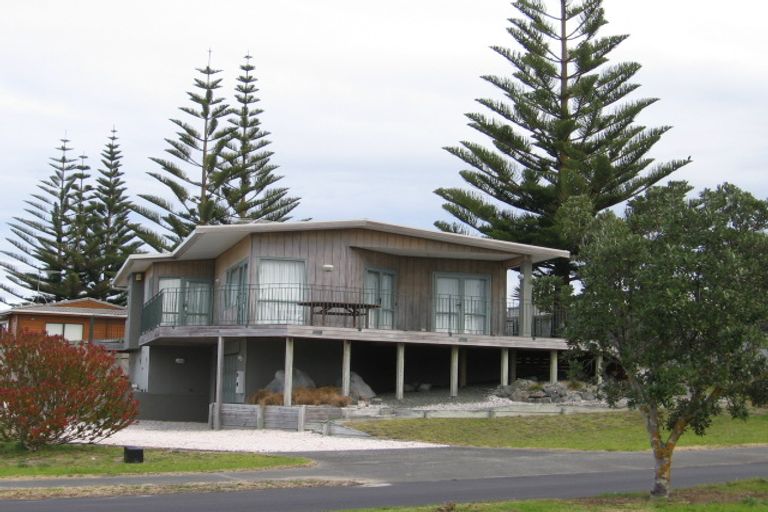 Photo of property in 8 Success Court, Omaha, 0986