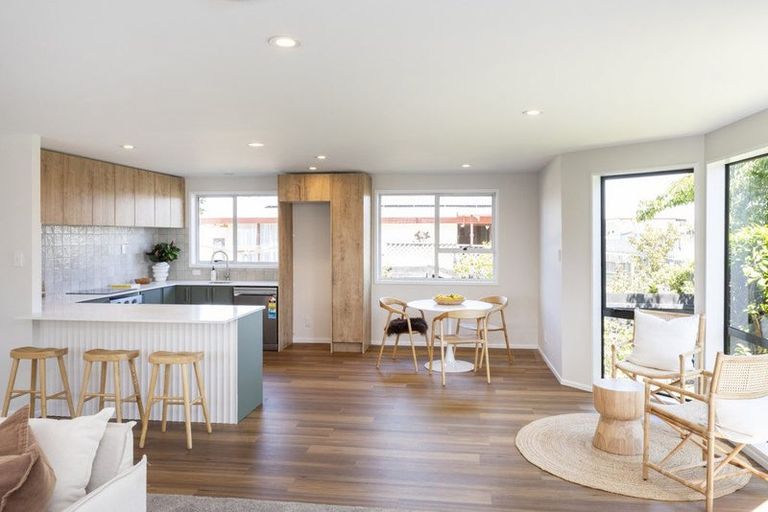 Photo of property in 17 Banks Place, Rangiora, 7400