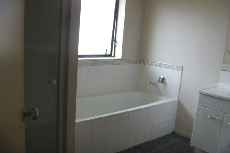 Photo of property in 144a Settlement Road, Papakura, 2110