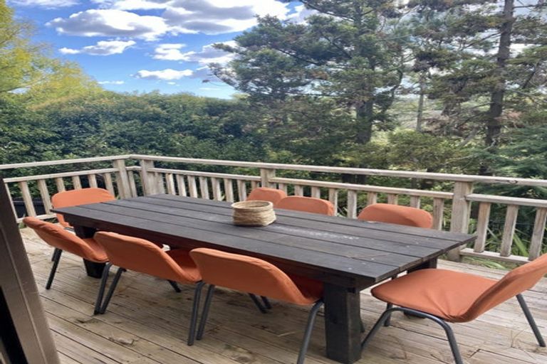 Photo of property in 367 Triangle Road, Henderson, Auckland, 0610