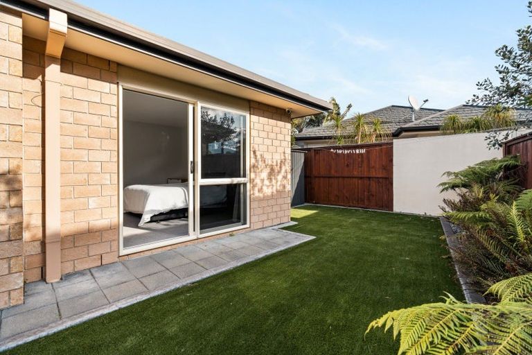 Photo of property in 2 Aranui Drive, Papamoa Beach, Papamoa, 3118