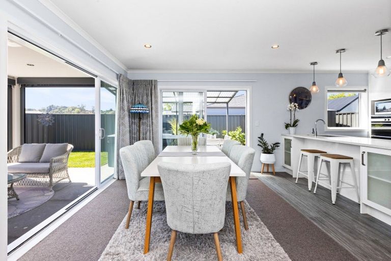 Photo of property in 10a West Place, Greenmeadows, Napier, 4112