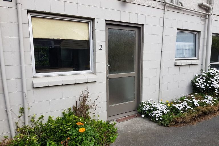 Photo of property in 2/72 Fairfield Avenue, Addington, Christchurch, 8024