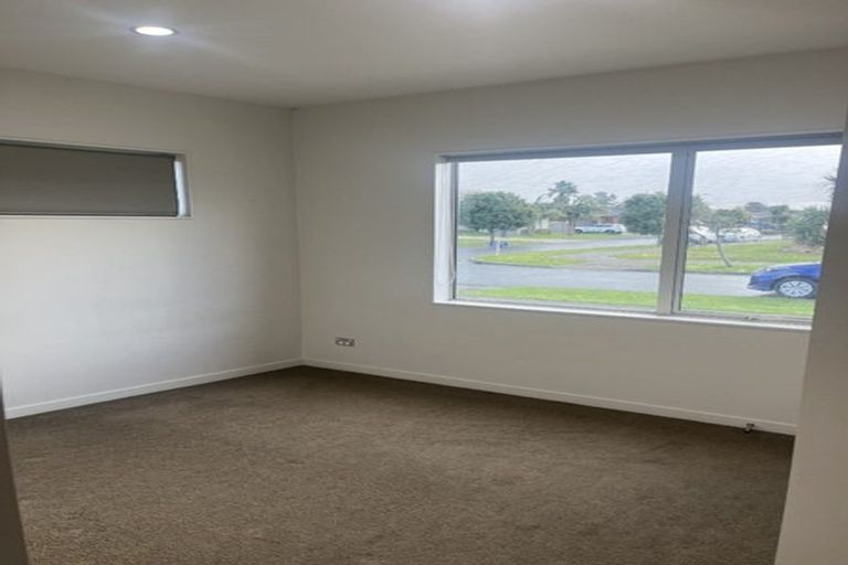 Photo of property in 11 Ancroft Street, Papakura, 2110