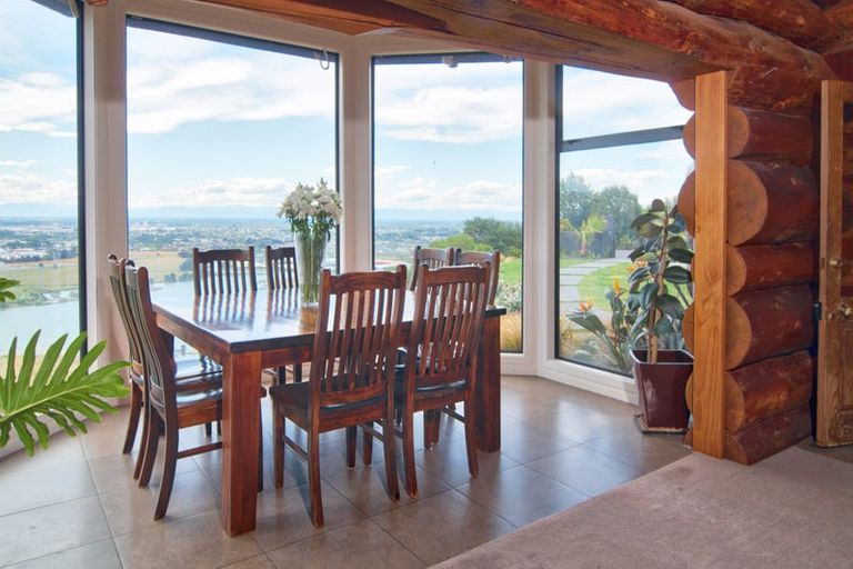 Photo of property in 5 Lapwing Lane, Mount Pleasant, Christchurch, 8081