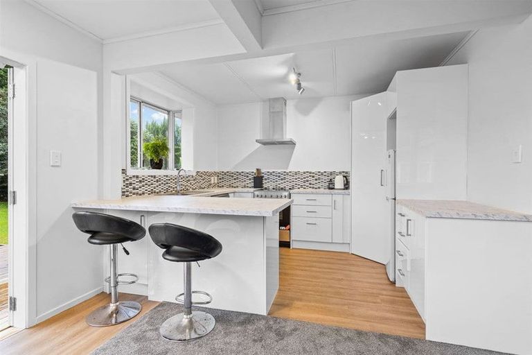 Photo of property in 9 Tuatara Drive, Te Kamo, Whangarei, 0112