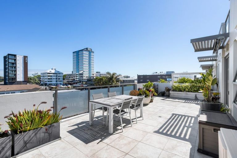 Photo of property in Maison Apartments, 403/16 Huron Street, Takapuna, Auckland, 0622