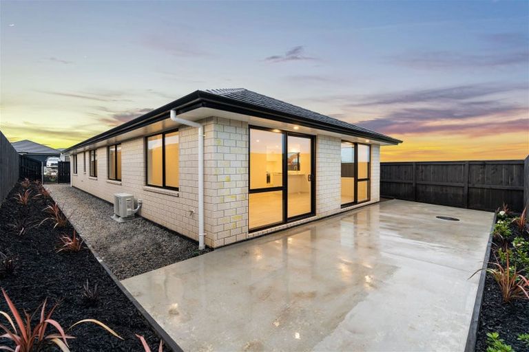 Photo of property in 29 Calder Crescent, Pokeno, 2402