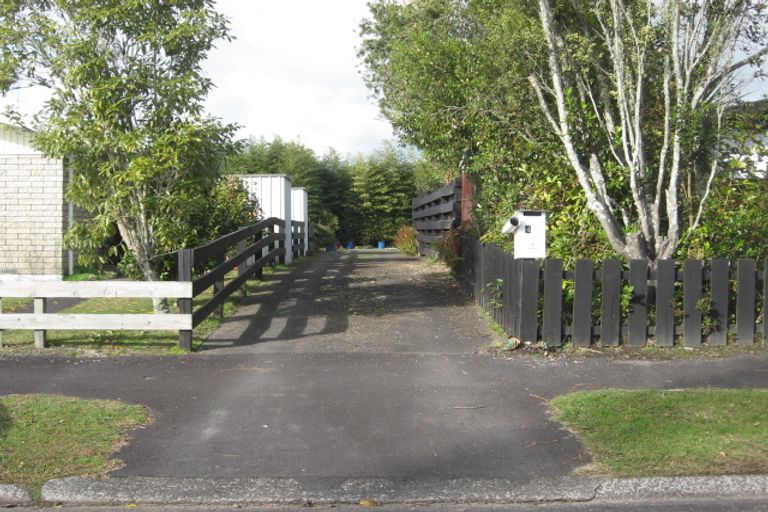 Photo of property in 44a Southsea Crescent, Silverdale, Hamilton, 3216