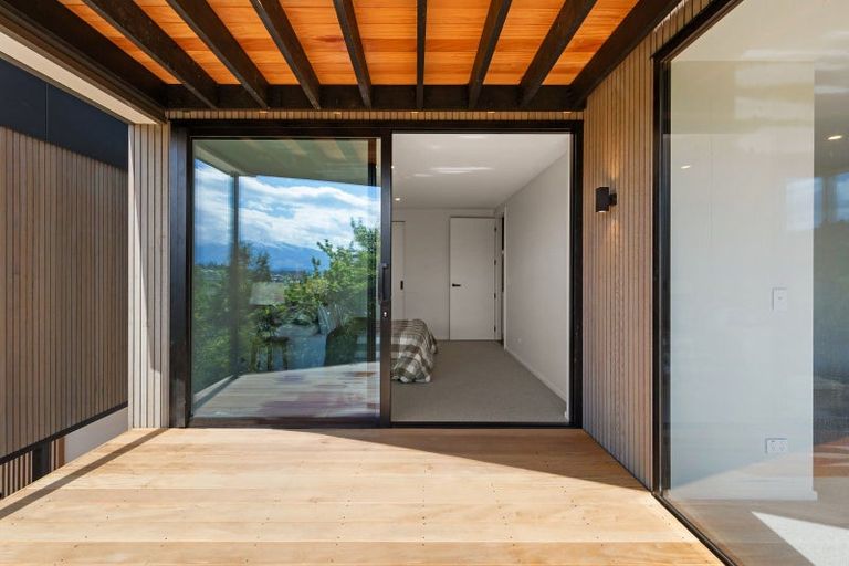 Photo of property in 30a Chalmers Street, Wanaka, 9305